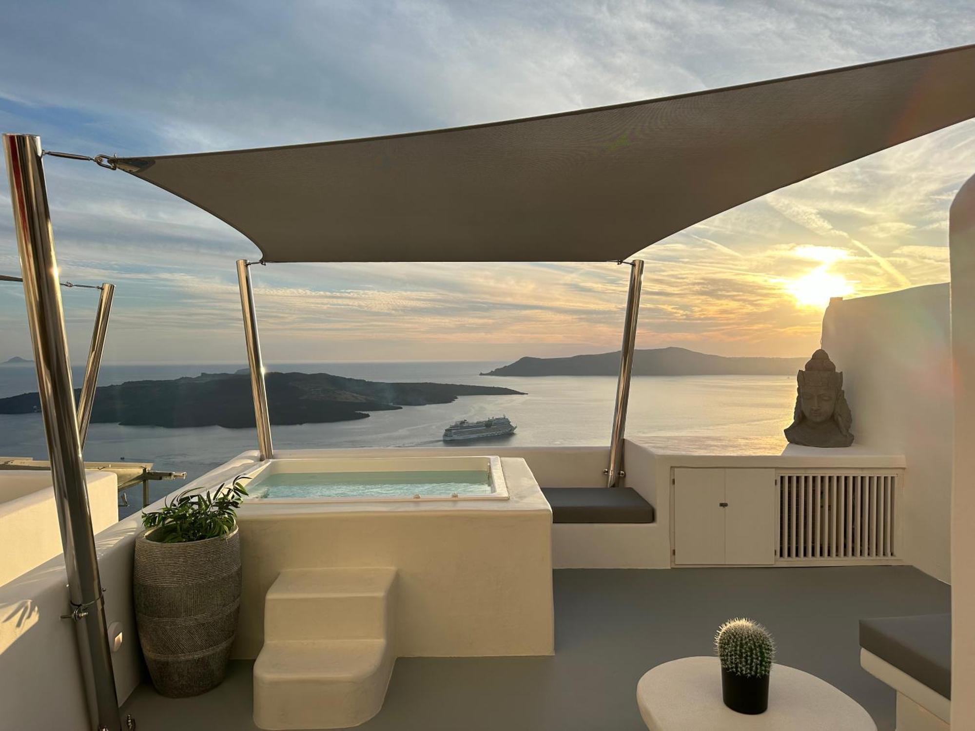 Dagaz Suites Firá Buitenkant foto
