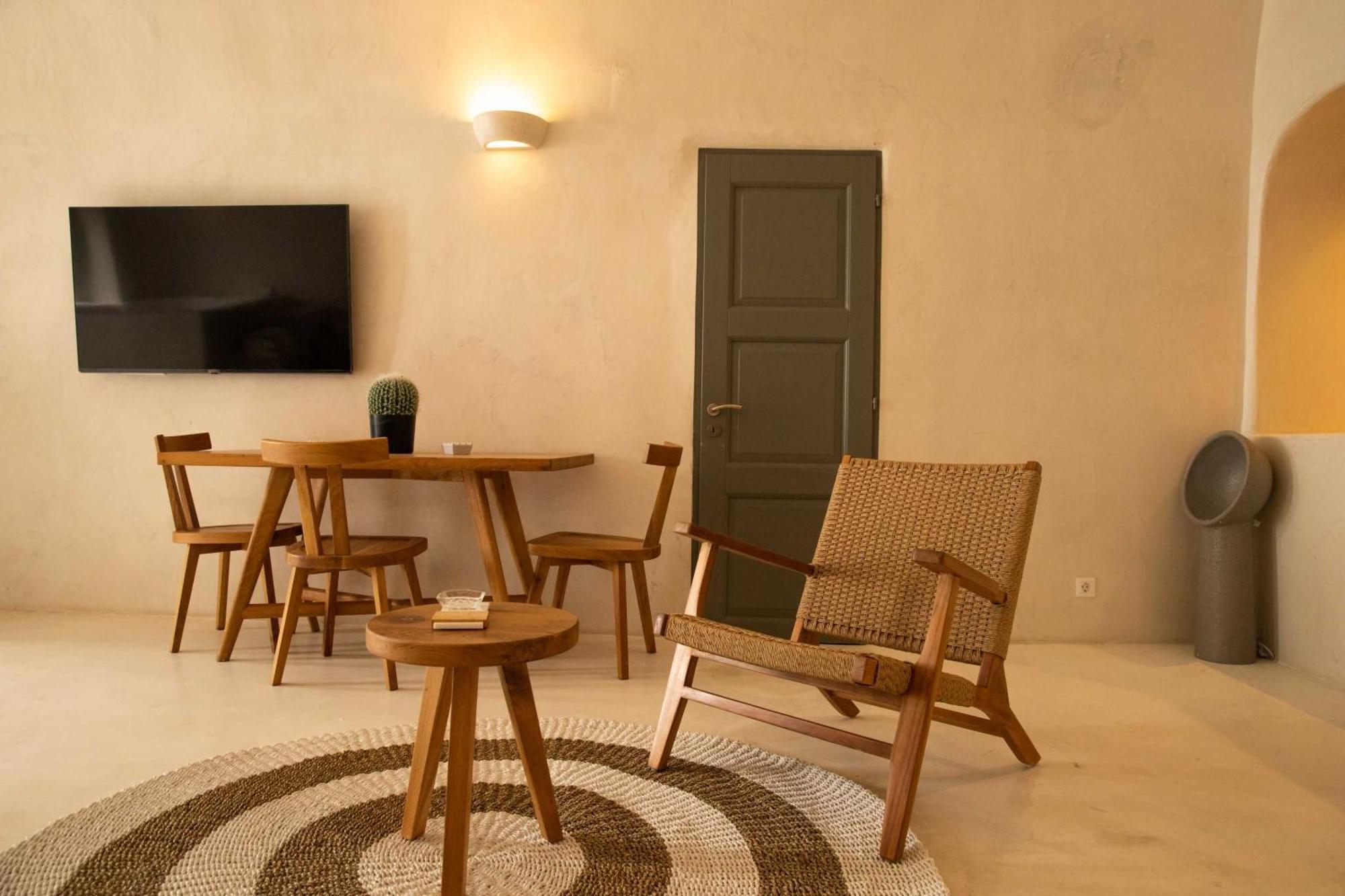 Dagaz Suites Firá Buitenkant foto